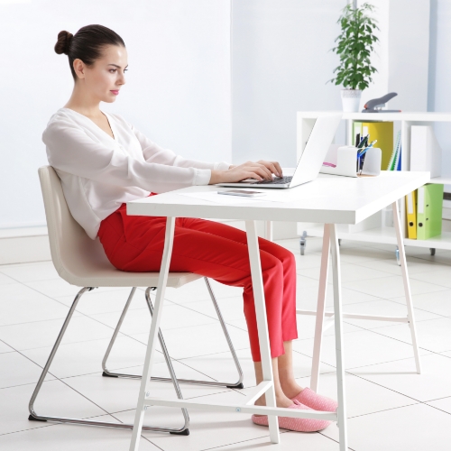 poor-posture-Elite-Physical-Therapy-and-Sports-Performance-Traverse-City-MI